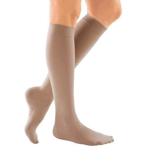 Image of Mediven Women's Comfort Knee High 15-20mmHg Semi-Sheer Compression Stocking | Soft graduated knee high compression stockings for women, made for daily comfort, travel, and long standing.