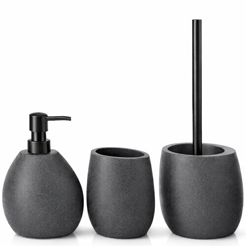 LARDECOR - Set de Baño Moderno de 3 Piezas, Accesorios de Resina | Dispensador de Jabón 520 ml + Vaso para Cepillos de Dientes + Escobilla de Inodoro, Juego de Aseo Diario, Libre de BPA (Negro Arena) LARDECOR - Set de Baño Moderno de 3 Piezas, Accesorios de Resina | Dispensador de Jabón 520 ml + Vaso para Cepillos de Dientes + Escobilla de Inodoro, Juego de Aseo Diario, Libre de BPA (Negro Arena)