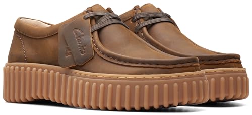 Image of Clarks Torhill Bee Nubuck Schuhe in