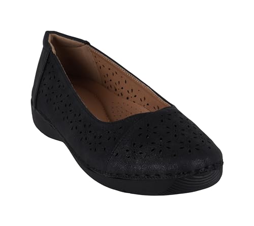 G.C. Shoes Women's Nysha close toe comfortable Laser Cut Flats