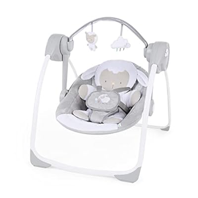 Ingenuity Columpio Compacto Cuddle Lamb - 6 Velocidades de Balanceo 12 Melodías Relanjantes Arco de Juego 2 Juguetes Arnés de 5 Puntos desde recién nacidos hasta los 9 kg