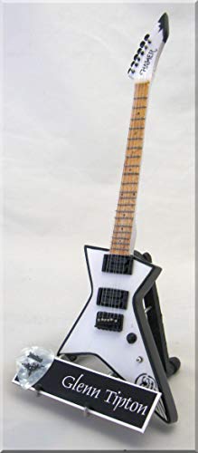 GLENN TIPTON Guitare miniature HAMER JUDAS PRIEST - Les Beatles, Paul McCartney, John Lennon, RIngo Starr, George Harrison GLENN TIPTON Guitare miniature HAMER JUDAS PRIEST – Image 3