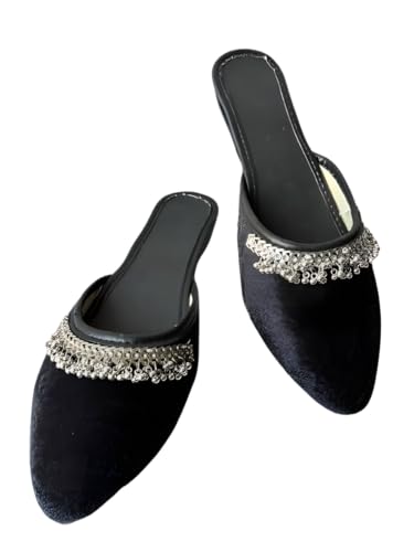 Image of Velvet Casual Comfortable Trending Black Jutti For Women