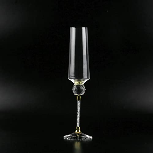 Copas de vino de diamantes contra brindis aburridos en bodas elegantes 2