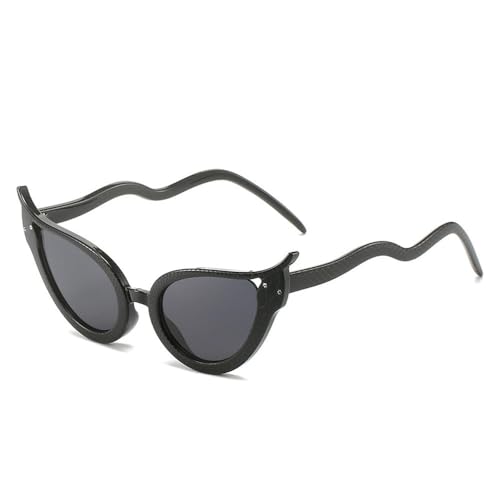 Lunettes de soleil tendance œil de chat pour vos festivals et sorties