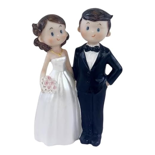 Wedding Cake Topper, Bride and Groom Figurines for Wedding Cakes, Couple Cake Decor for Wedding Celebrations