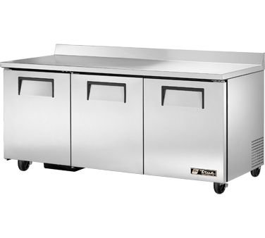 True TWT-72 - Refrigerador de encimera de tres puertas, 19 pies cúbicos