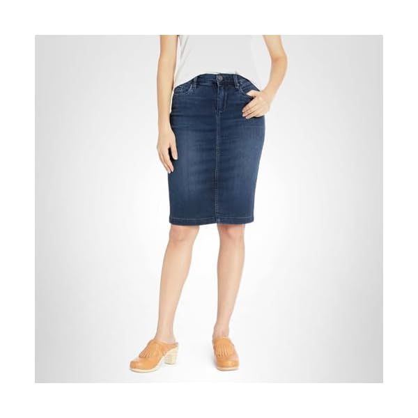[BLANKNYC] Fashionable Womens Pencil Skirt for all Occasions, Dress or Casual Wear, Knee Length, Comfortable Clothing