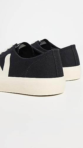 Image of Veja Men's Watta II Low Sneakers