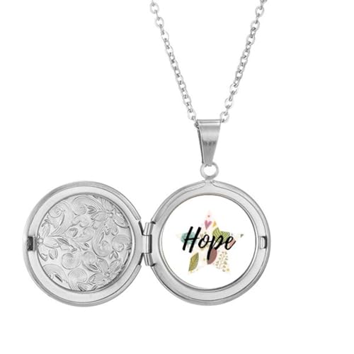 Collier médaillon fleur coloré : le bijou anti-ternissement pour peaux sensibles