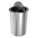 Apparence élégante : cette poubelle de comptoir arbore un design à la fois simple et élégant, apportant une touche de sophistication à toute cuisine. poubelle en acier inoxydable avec couvercle