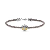 das Armband wurde aus Leder gefertigt