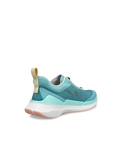 ECCO Women's Biom 2.2 Breathru Cross Trainer3