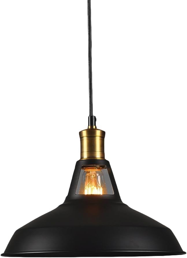 Plafonnier industriel vintage idéal pour îlot de cuisine et ambiance chaleureuse de café