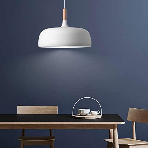 Lustre industriel E27 pour corriger le manque de luminosité des plafonds hauts