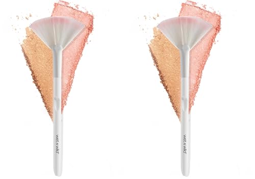 wet n wild Fan Brush, Blending Brush for Highlighter, Blush, & Peel Masks, Ergonomic Handle (Pack of 2)