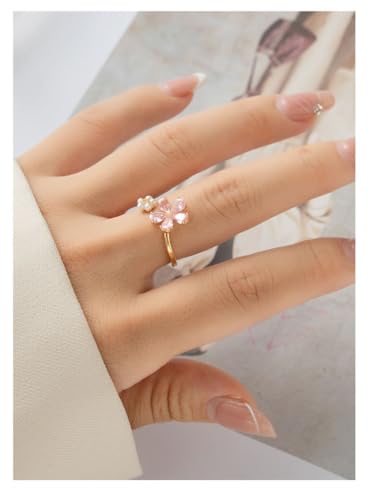 Kokoma Dainty Flower Ring for Women Sparkling Cubic Zirconia Daisy Open Statement Rings Pearl Chic Engagement Promise Ring Wrap Finger Band2