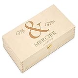 CONCEPTION INNOVANTE Notre caisse à vin réunit la simplicité et le style. Le design minimaliste s'intègre parfaitement à n'importe quel intérieur de la chambre. La caractéristique importante de l'article est une ouverture distinguée en couleur or. La caisse a une structure solide et conçue. L’article comprend un compartiment à l'intérieur pour que les bouteilles ne se heurtent pas. Sûr et chic !