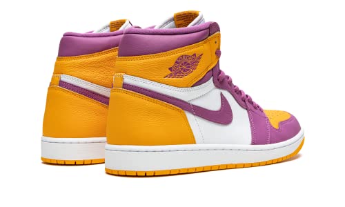 Image of Nike Men's Air Jordan 1 Retro High OG Sneaker