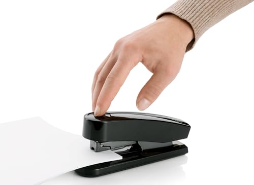 Grapadora Novus negro ideal para organizar apuntes y proyectos escolares 2