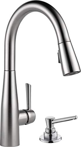 DELTA Faucet Essa Pull Down Kitchen Faucet with Pull Down Sprayer, Kitchen Sink Faucet with Kitchen Soap Dispenser, Faucets for Kitchen Sinks, Single-Handle, Arctic Stainless