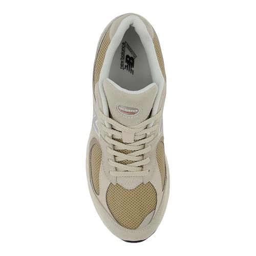 New Balance 2002R Sneakers2