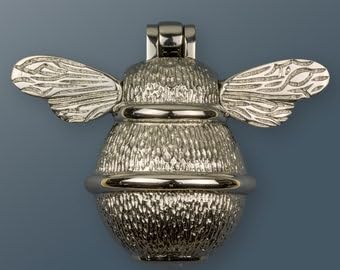 Bee Door Knocker for Front Door Silver | Polished Solid Nickel Chrome Knockers Strike Plate | UPVC | Front Door Furniture (Antique Finish)