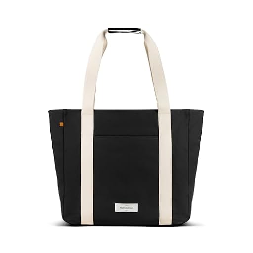 Native Union W.F.A Tote Bag Pro – Bolso Tote Sostenible de 16 L con Funda Acolchada para Portátiles y Tabletas de hasta 16" – Acabado Resistente al Agua – Negro | Ya disponible en tu tienda friki favorita! En mundofriki.es!