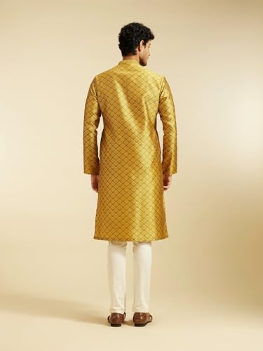 Image of DIWAS by MANYAVAR Men Kurta