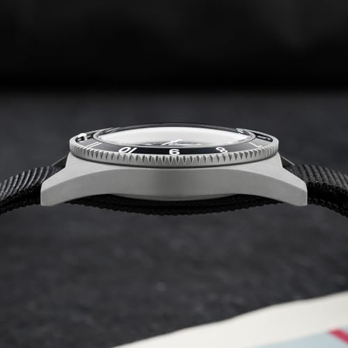 Image of watchdives VH31 Quartz Watch, WD1972 V2 Military Diver Watches Sapphire Crystal Luxury Wristwatch 200m Waterproof Watch for Men