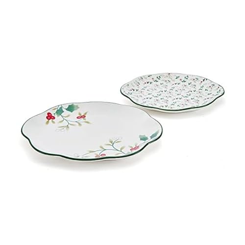 Pfaltzgraff Winterberry Holiday Set of 2 Serving Plates, 10 Inch and 12 Inch, Multicolored