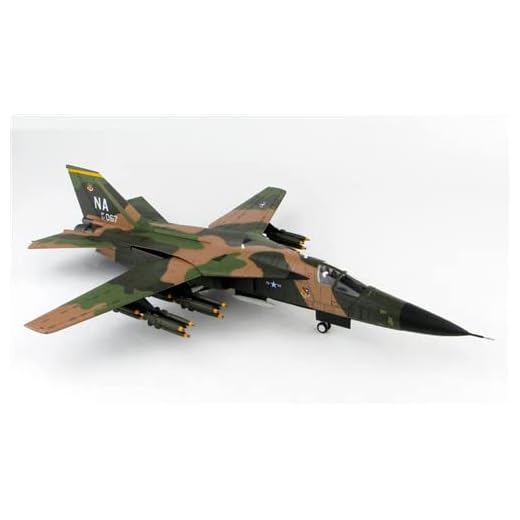 HOBBY MASTER F-111A Aardvark 67-0067, 429:e TFS/474th TFW, Thailand, tidig 1970-tal 1/72 DIECAST Flygplan förbyggd modell