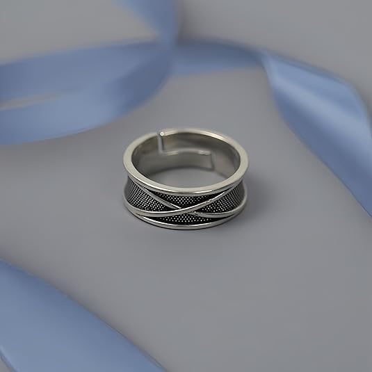 Image of figurine Anime Ring, Black Ring for Cosplay Events, Anime Rings for Everyday Wear and Special Occasions, Anime Inspired Design with Storage Bag