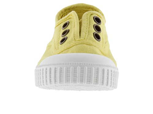 Victoria Toddlers 1915 Inglesa Slip-On Canvas Shoes, Maiz,5.5 M US2