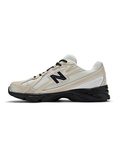 Image of New Balance Men's MC996 Lightweight Tennis Shoe