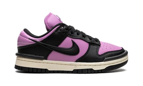 Image of Nike Women's Dunk Low Sneaker