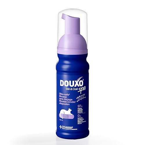 DOUXO Skin & Coat Spa - Ultra-Safe Mousse sans rinçage et sans Stress pour Chat, 150 ML, nettoie et rafraîchit Le Poil, Laisse Le Pelage Doux, Brillant et...