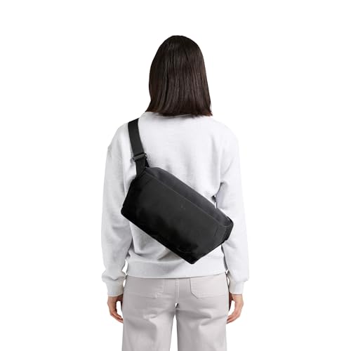 Image of Bellroy Venture Camera Sling 10L (photography bag) - Black