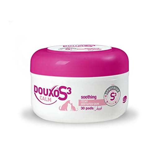 Douxo S3 CALM Itch Relief Dog and Cat Pads - Hypoallergenic Fragrance - Itchy or irritated skin - Veterinary Recommended and Clinically Proven - 30 Pads, Pink Cover