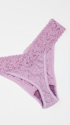 Image of hanky panky - Signature Lace Original Rise Thongs | Womens Underwear, Lacy Lingerie | 3 or 5 pack