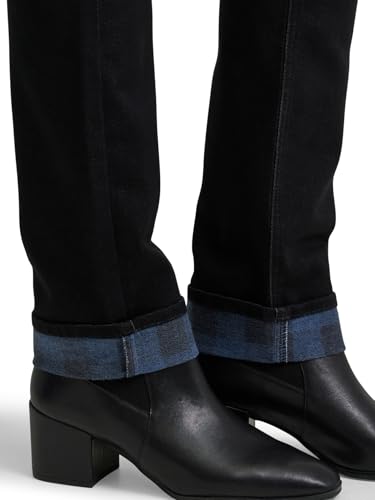 Image of Lee Women's Regular Fit Straight Leg Jean