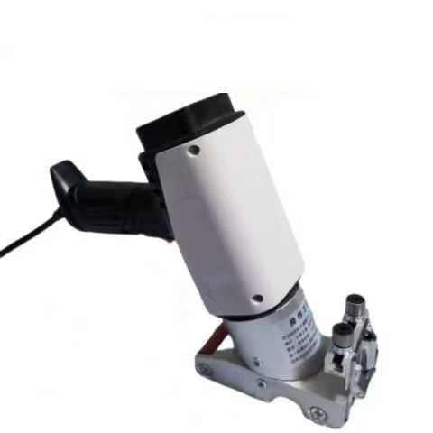 Machine à plaquer les chants portable à rouleaux en silicone et température réglable intégrée