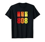 Le composteur Rhythm, généralement appelé 808, est la légendaire machine à tambour qui a été introduite dans les années 1980 et est devenue culte. Le cadeau parfait de style vintage pour DJ, ingénieur audio, mixeur, MC ou producteur de musique.