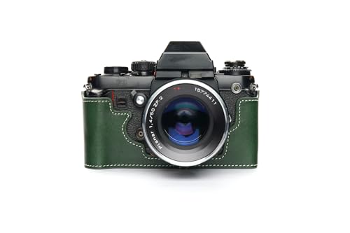 Housse cuir Nikon F3 évite rayures étui vert main