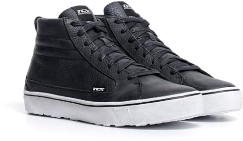 TCX Street 3 Waterproof Shoe Black/Black/White Size - 44