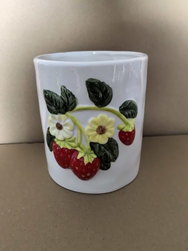 dgudgu Ceramic Utensil Holder, Strawberry Vine Design, Yellow
