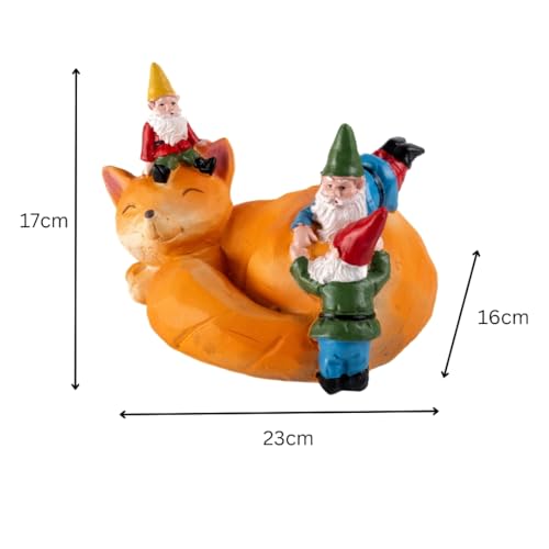 Garden Mile Gnomes Garden Ornaments Outdoor Resin Solar Powered Fox Outdoor Decoration Lighting for Home Patio Decking Pondside Flower Bed Standing Weatherproof Fox Statue Garden Gnome Figurine