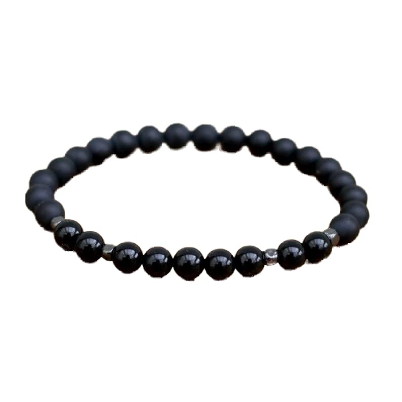 Bracelet bien-être en onyx noir 6mm extensible favorisant la chance et la prospérité