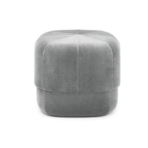 Tabourets poufs de salon pour optimiser l'espace autour de la table basse - 2