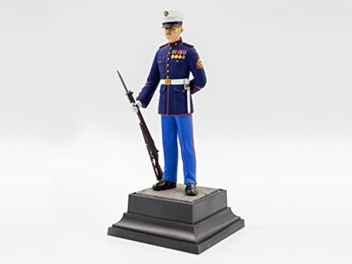 ICM 16005 - US Marines Sergeant - Escala 1:16 miniatura 4